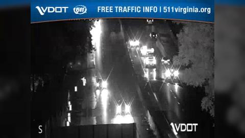 Traffic Cam Court House: I-66 - MM 72 - WB - Exit 72, Route 29 - Lee Highway