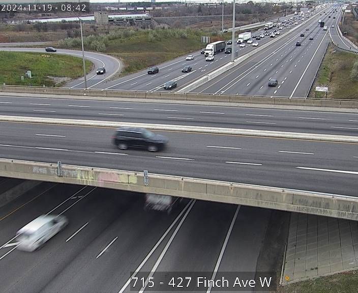 Traffic Cam West Humber-Clairville: Highway 427 near Finch Avenue W