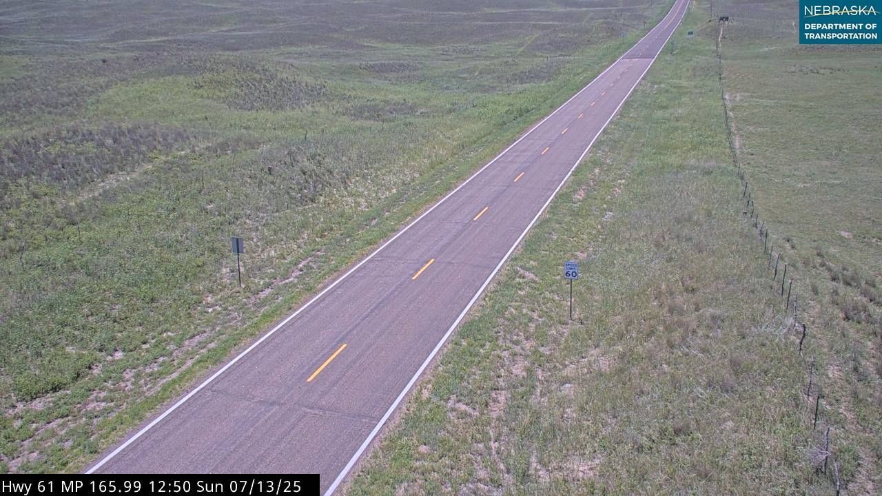 Traffic Cam Hyannis › South: NE 61: N of - South