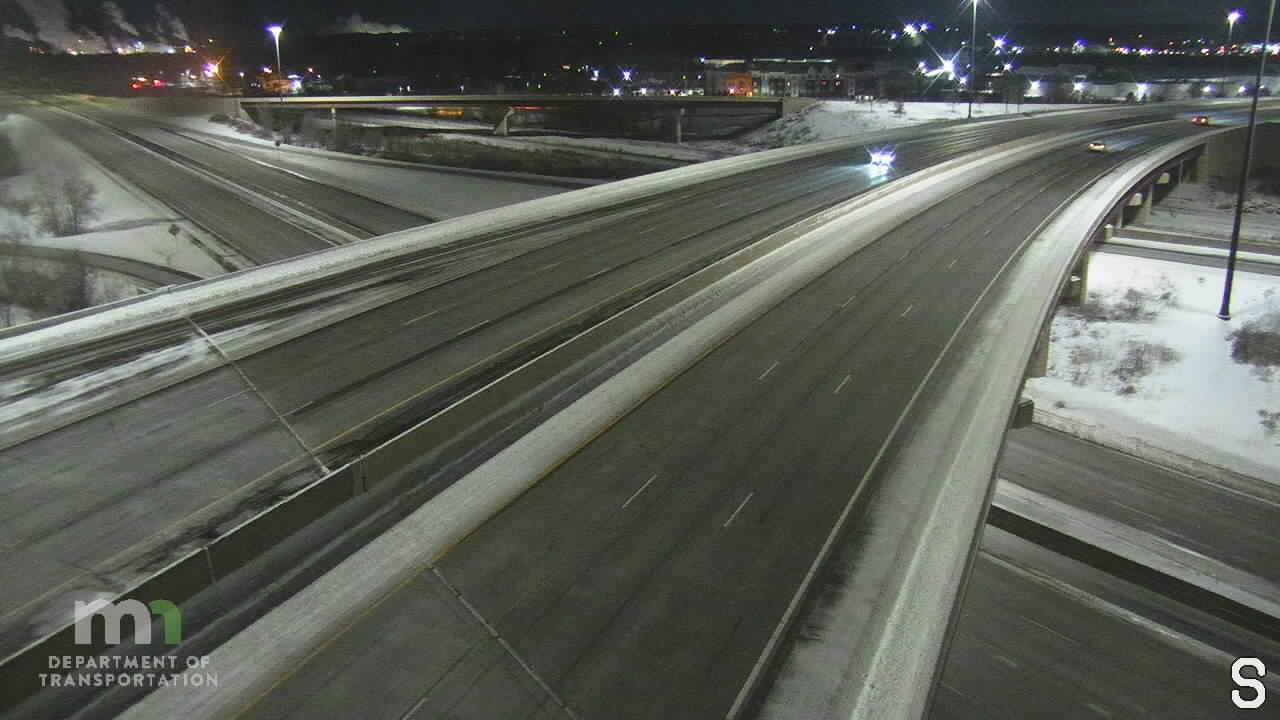 Traffic Cam Newport: I-494: I-494 WB @ T.H.61