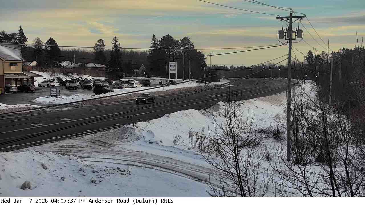 Traffic Cam Duluth: US 53: U.S.52 (Anderson Rd - MP 6): U.S.52 (Anderson Rd - MP 6) View