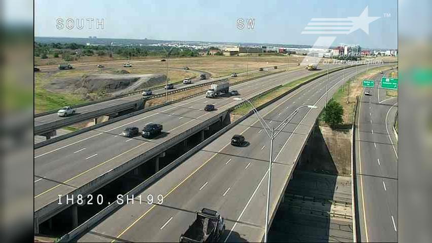 Traffic Cam Lake Worth › East: I-820NL @ SH 199