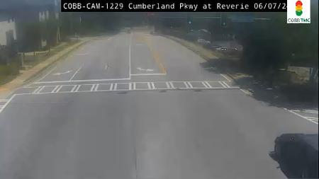 Traffic Cam Vinings: 111859--2