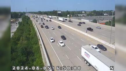Traffic Cam Indianapolis: I-465: 1-465-043-2-1 @ S OF 30TH ST