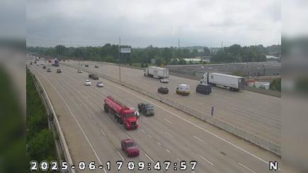 Traffic Cam Indianapolis: I-465: 1-465-043-2-1 @ S OF 30TH ST