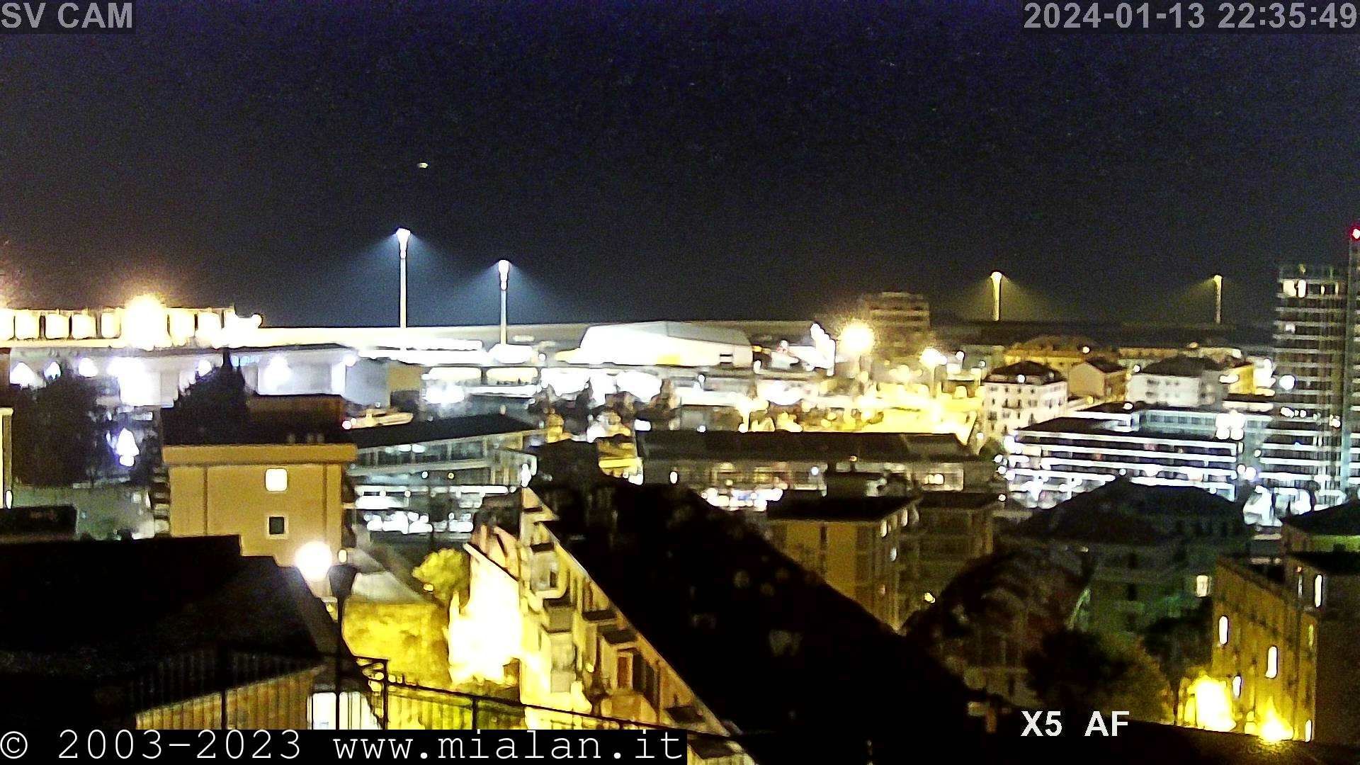 Traffic Cam Savona: Palacrociere Savona Terminals