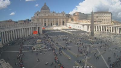 Daylight webcam view from Borgo: Vatican City State, Saint Peter's Square