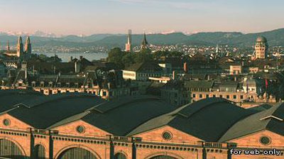 Zürich: Landesmuseum - Blick auf den Hauptbahnhof