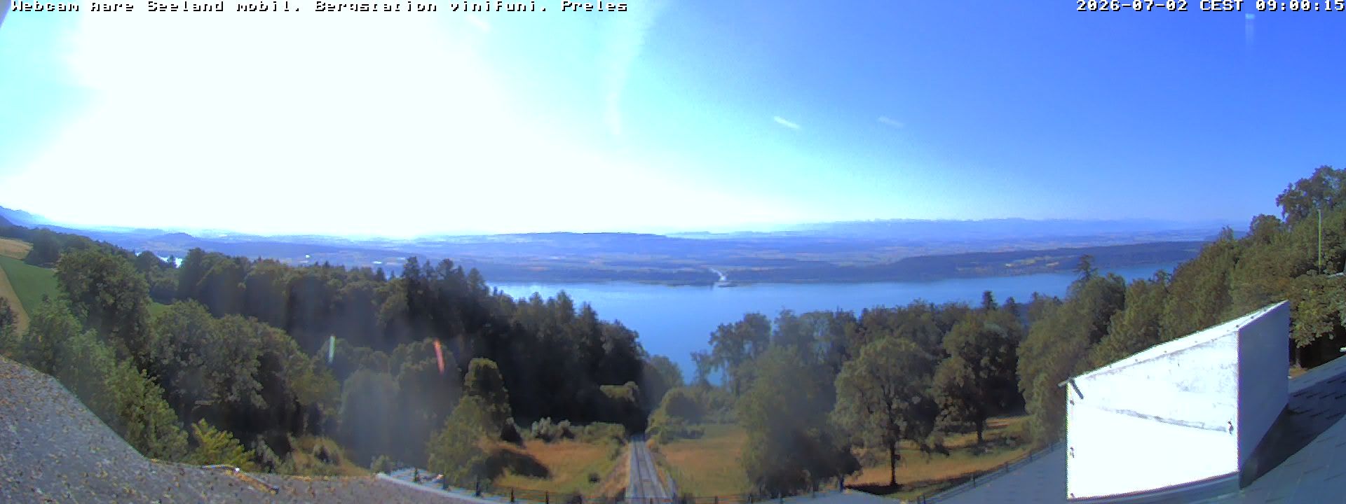 Plateau de Diesse › Südosten: Lake Biel