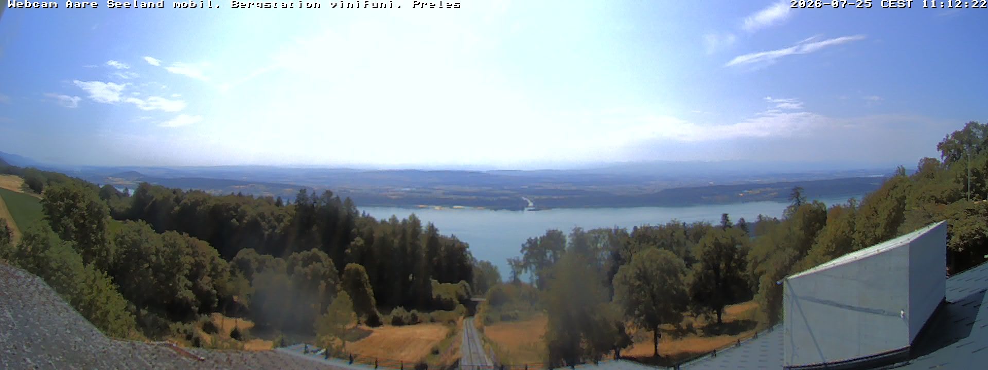 Plateau de Diesse › Südosten: Lake Biel