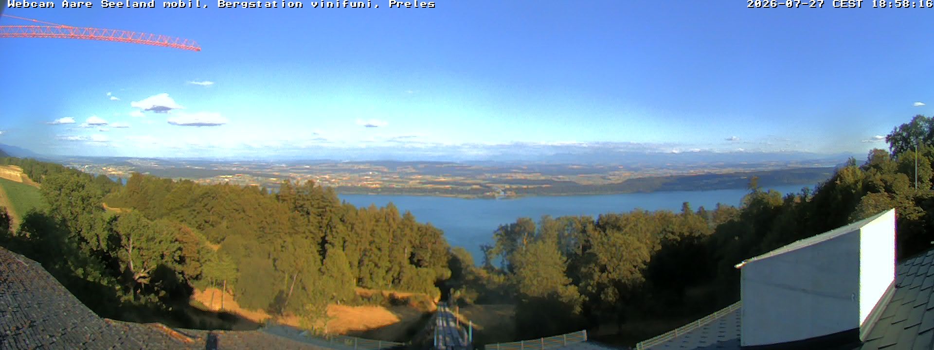Plateau de Diesse › Südosten: Lake Biel