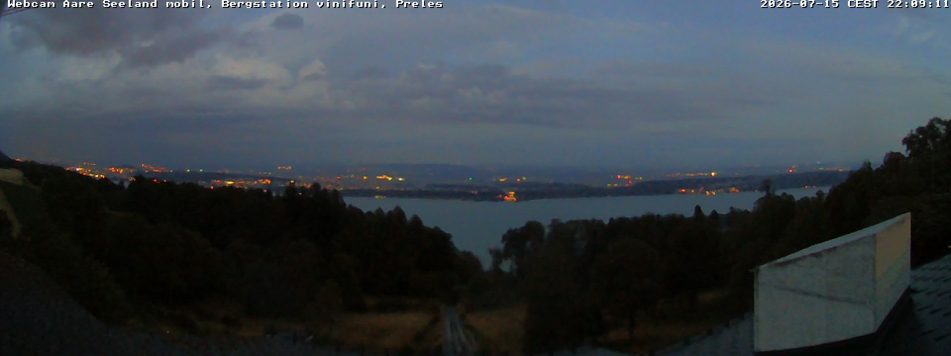 Plateau de Diesse › Südosten: Lake Biel