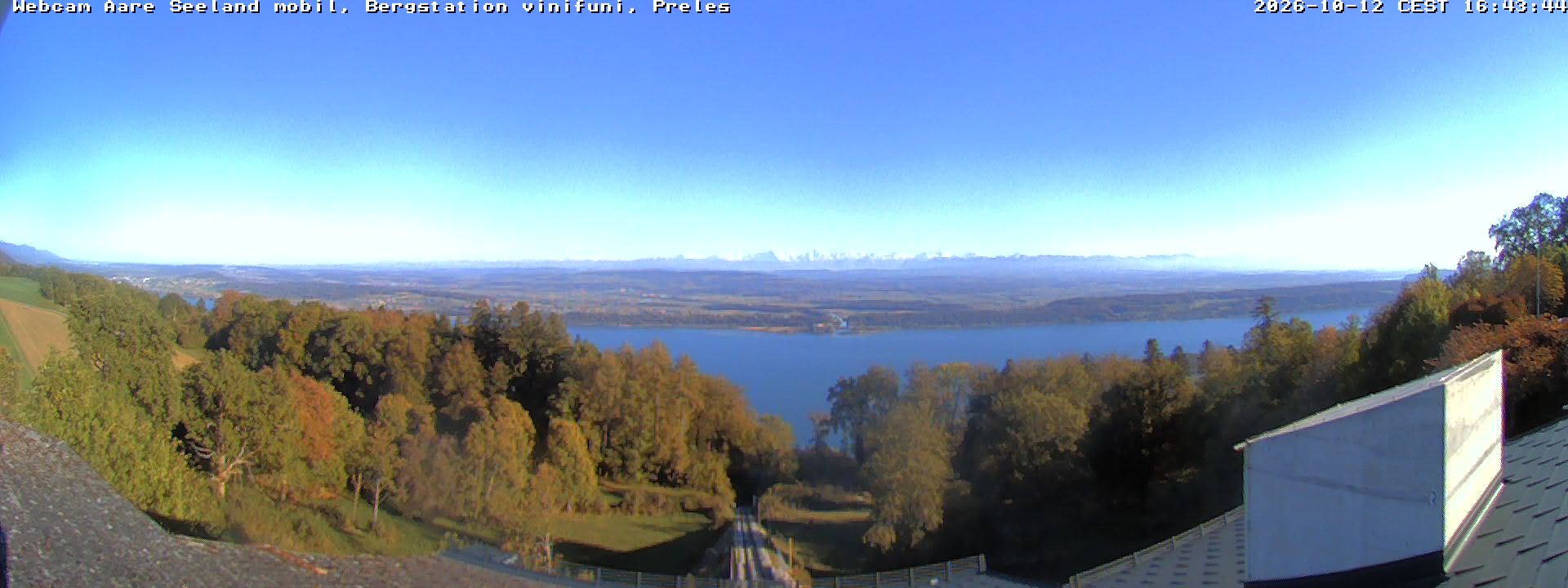 Plateau de Diesse › Südosten: Lake Biel