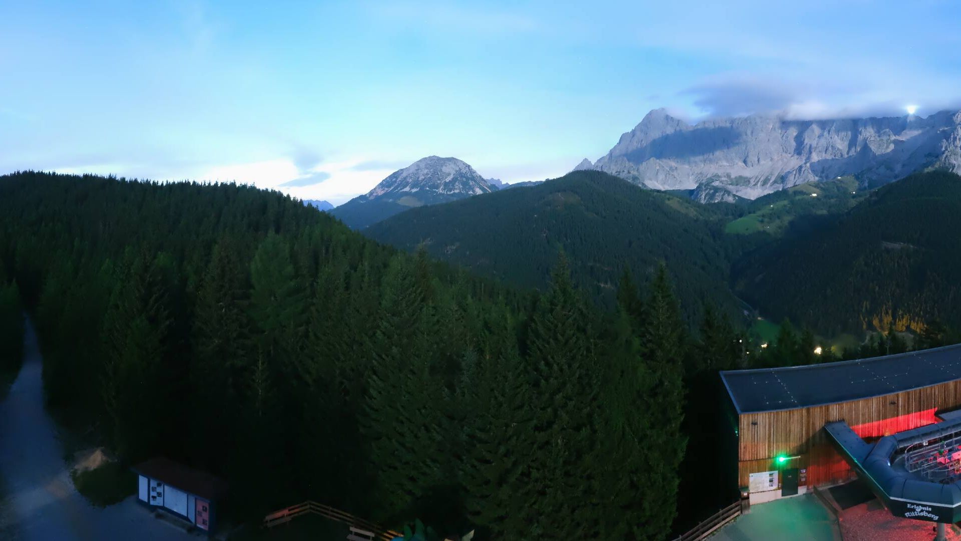Traffic Cam Ramsau am Dachstein: Ramsau a. D. - Rittisberg