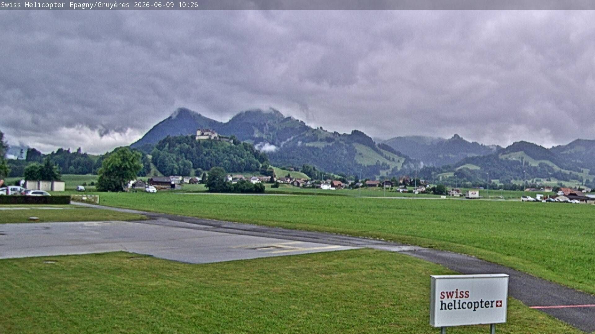 Epagny: Swisshelicopter - Gruyère