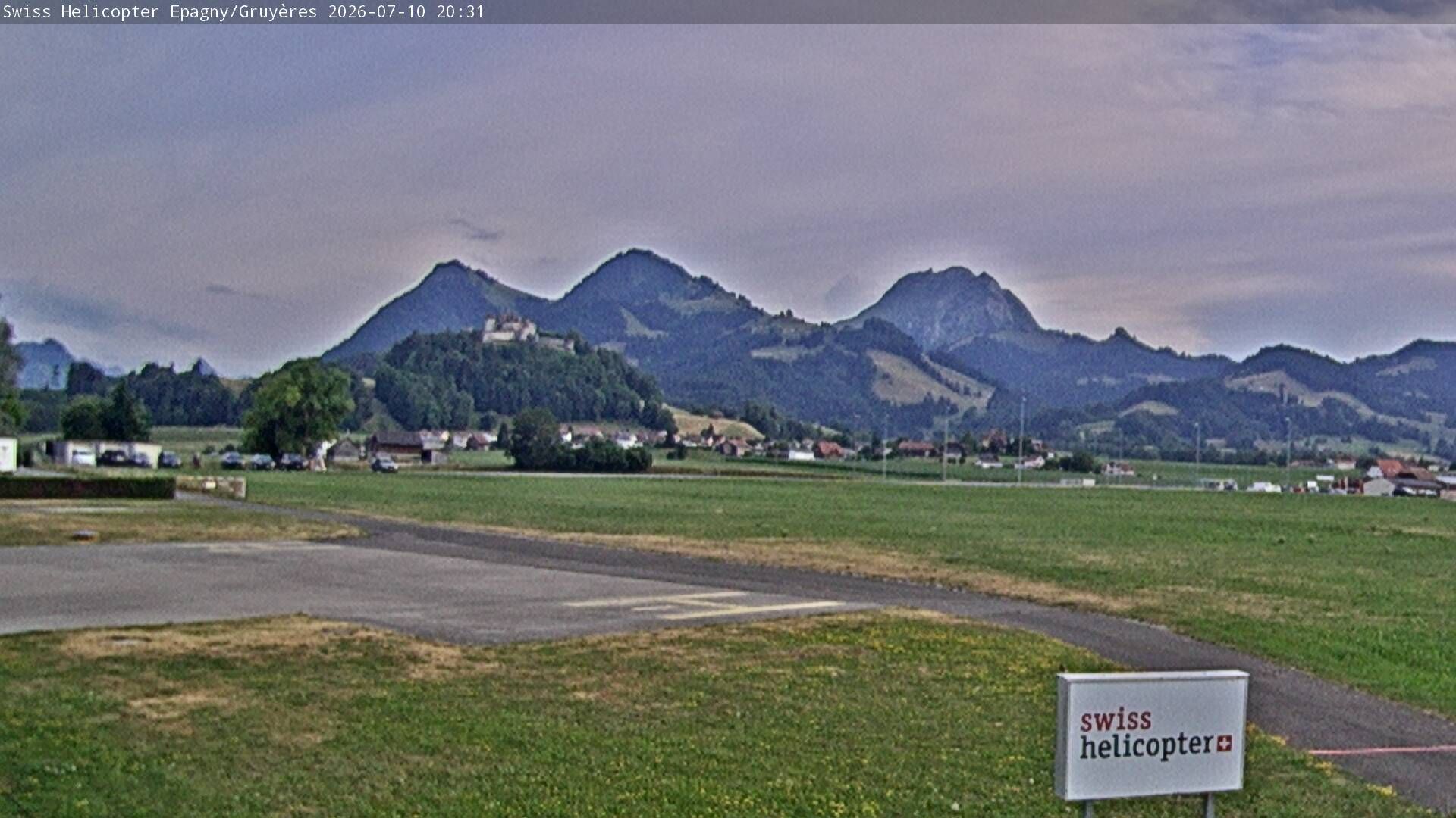 Epagny: Swisshelicopter - Gruyère