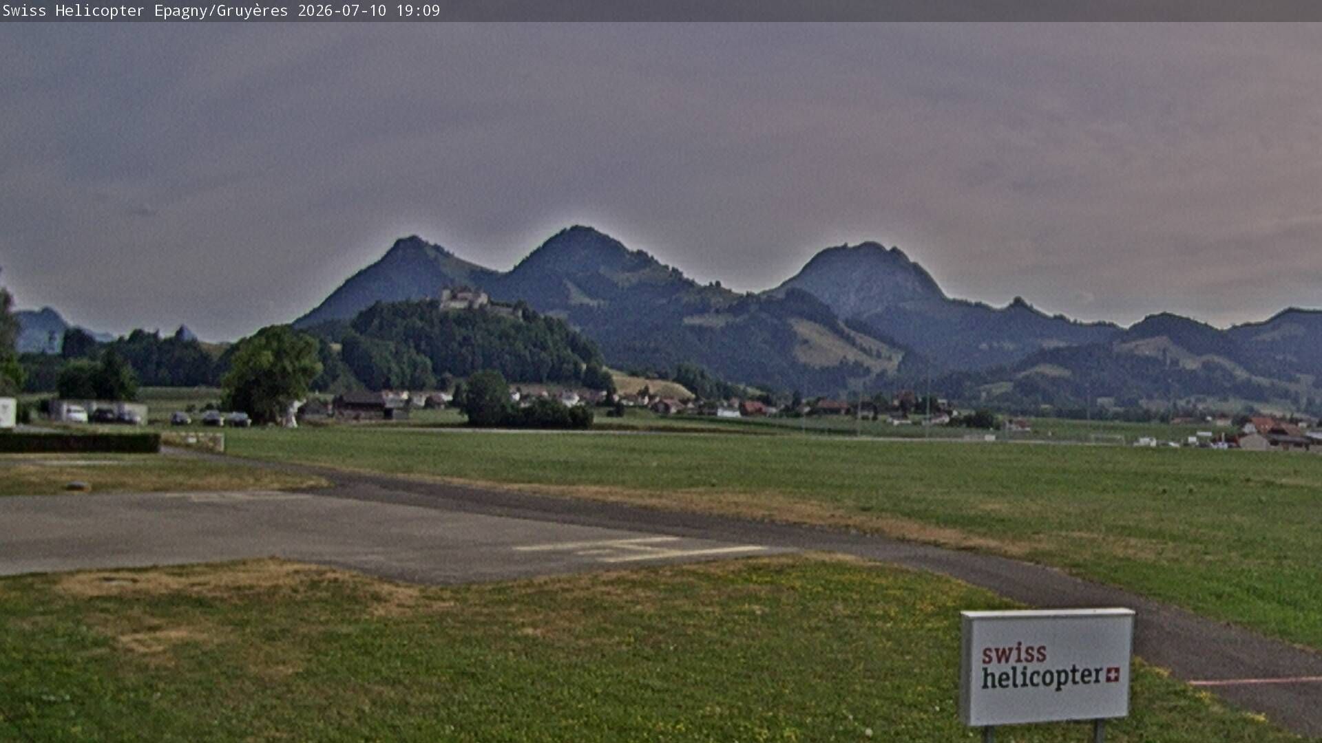 Epagny: Swisshelicopter - Gruyère