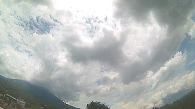 Vista de cámara web de luz diurna desde Antigua Guatemala: Sacatepéquez − Volcan de Agua