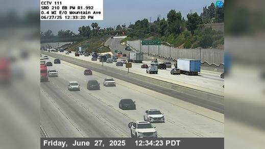 Traffic Cam Upland › East: I-210 : (111) 0.4 Miles East of Mountain