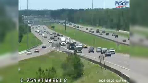 Traffic Cam Foxleigh: 2212N_75_N/O_SR_64_M221