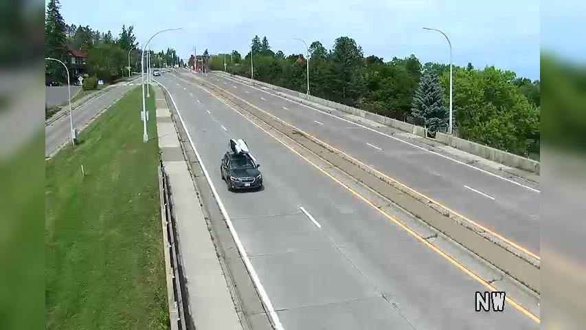 Traffic Cam Duluth: T.H. WB @ nd Ave W