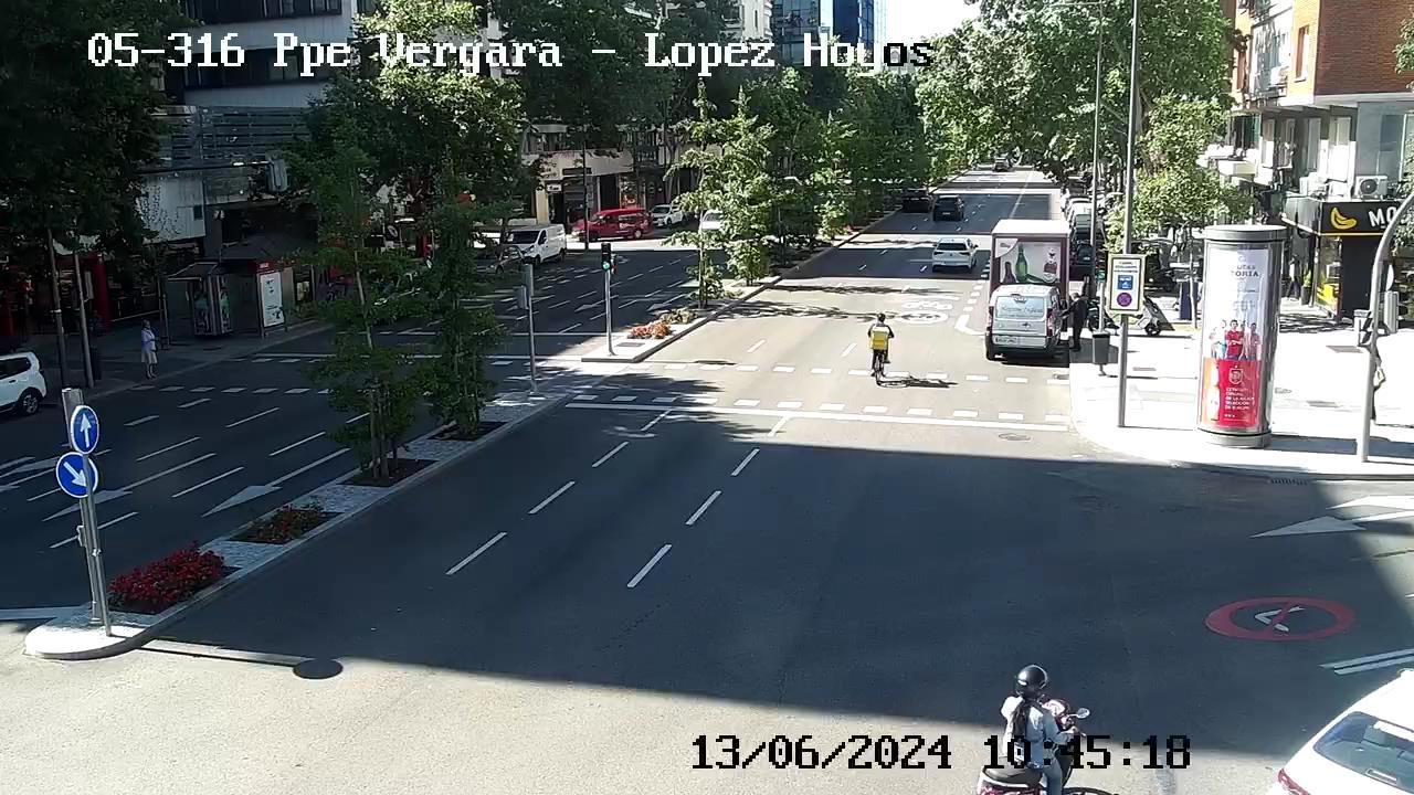 Traffic Cam El Viso: PRINCIPE VERGARA - LOPEZ DE HOYOS