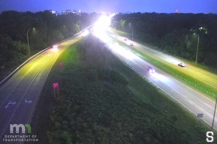 Traffic Cam Hopkins: MN 7: U.S.169 NB @ T.H.7