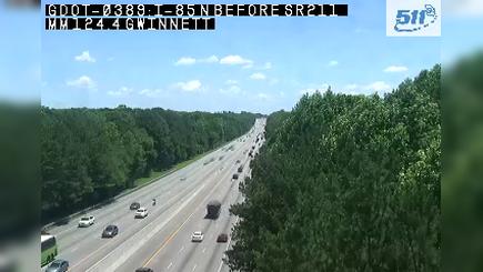 Traffic Cam Hoschton: 104266--2