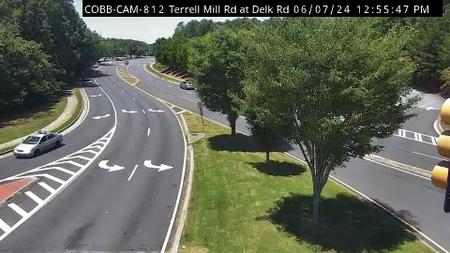 Traffic Cam Greyfield: 111993--2