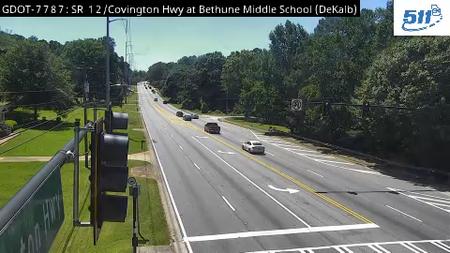 Traffic Cam Kings Ridge: 105384--2