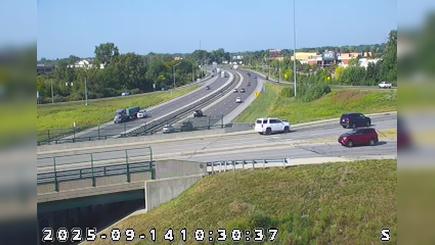 Traffic Cam Noblesville: OLD IN 238: 1-069-210-2-1 CAMPUS PKWY
