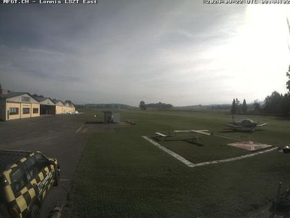 Lommis: Airfield - Cam East