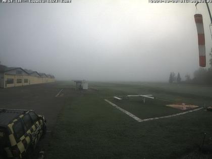 Lommis: Airfield - Cam East