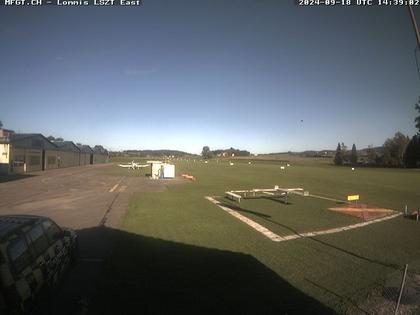 Lommis: Airfield - Cam East