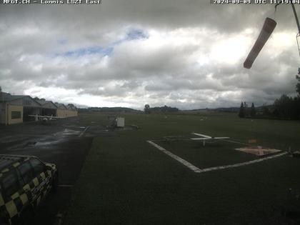 Lommis: Airfield - Cam East