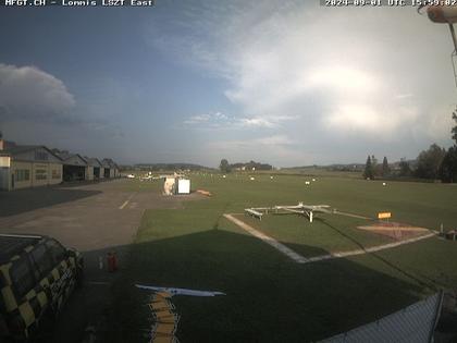 Lommis: Airfield - Cam East