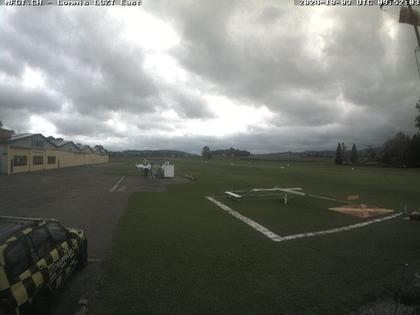 Lommis: Airfield - Cam East