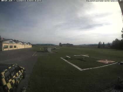 Lommis: Airfield - Cam East