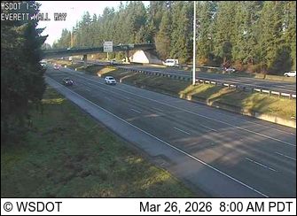 Traffic Cam Everett: I-5 at MP 189.1 - Mall Way