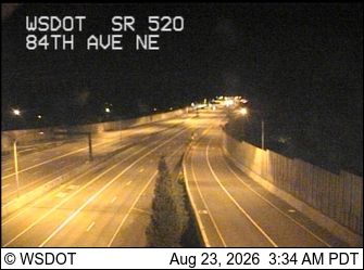 Traffic Cam Clyde Hill: SR 520 at MP 4.5: 84th Ave NE