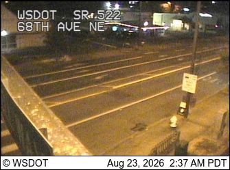 Traffic Cam Kenmore: SR 522 at MP 7.2: 68th Ave