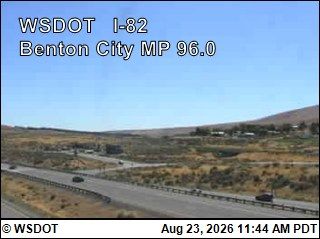 Traffic Cam Benton City: I-82 at MP