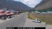 Dernière vue de jour à partir de Keremeos › West: Hwy 3 at − Bypass Rd, looking west