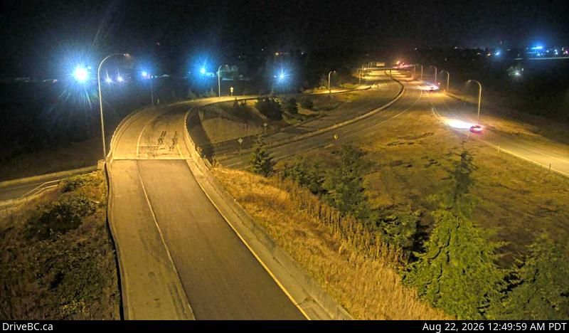 Traffic Cam Delta › South: Hwy 17 (South Fraser Perimeter Rd) at Deltaport Way in South - looking south