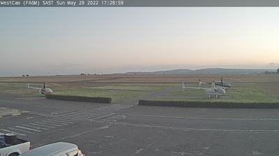 Tageslicht webcam ansicht von Rand Airport › West: Elandsrock Nature Estate. − Klipriviersberg − Klipriviersberg 106 Ir 