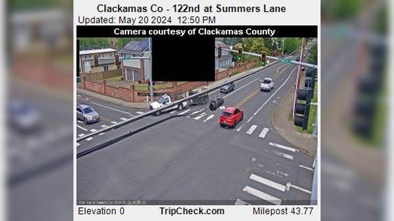 Traffic Cam Rivergrove: Clackamas Co - 122nd at Summers Lane