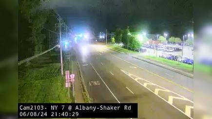 Traffic Cam Colonie › East: NY 7 at Albany-Shaker Road