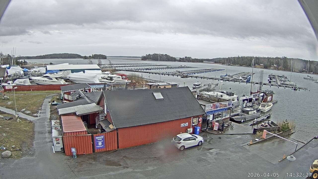 Jordbro › South-East: Karlslunds Marina ek för - Karlslunds Hamnkrog