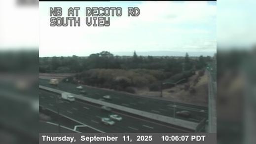 Traffic Cam Fremont › North: TVA66 -- I-880 : AT DECOTO RD LOOP OR