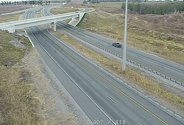 Traffic Cam Clarington: Highway 407 - Highway 418